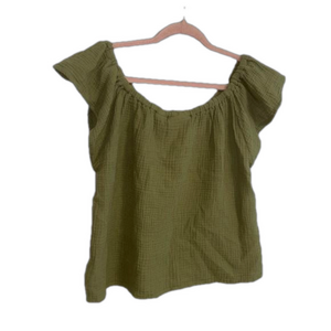 𝅺Cynthia Rowley Green Blouse